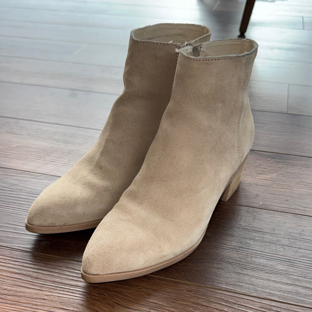 Dolce Vita Tan Ankle Boots
